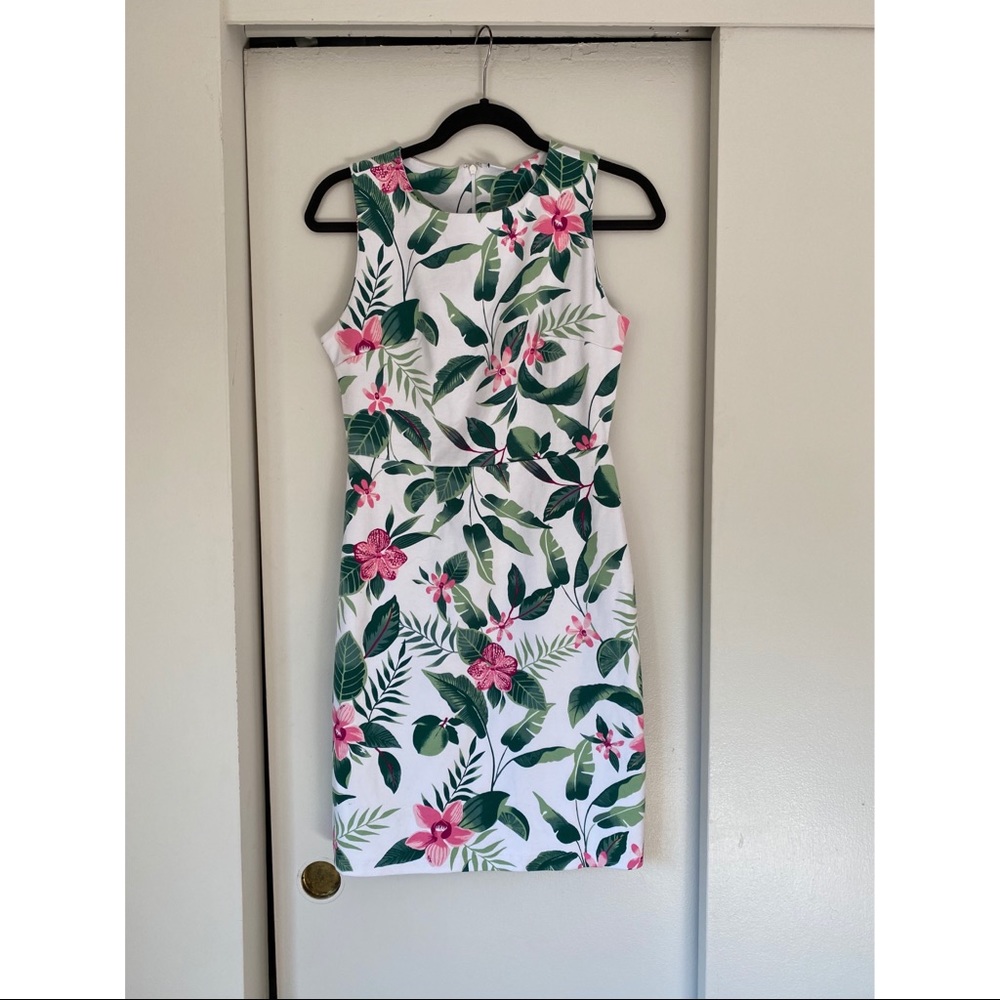 Sleeveless Ponte-Knit Sheath Dress